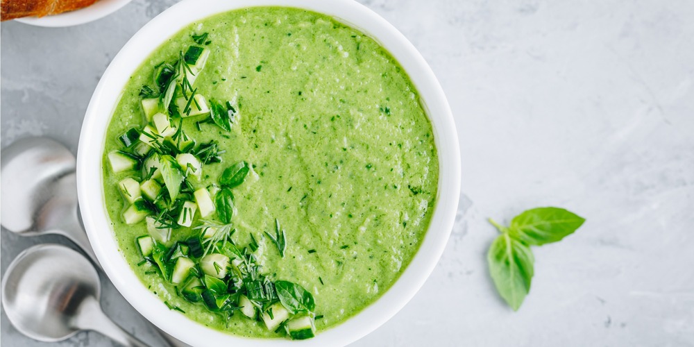 Gekühlte Joghurt-Gurkensuppe mit Dill - Rezept | FoodPal GYM