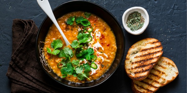 Vollkornbrot mit Putenbrust und Hüttenkäse - Rezept | FoodPal